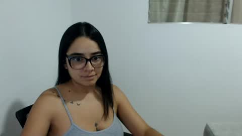 Snapshot of isemma chatting on July 3, 2026, 4:08 am Emma online show from July 3, 2026, 4:08 am