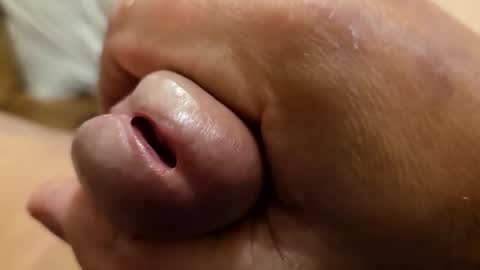 italianxsalami online show from May 8, 2026, 8:36 pm