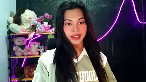 its_chloe20 online show from May 9, 2026, 6:35 pm