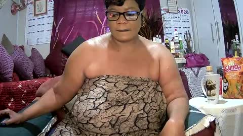 itumeleng74 online show from July 12, 2026, 5:53 am