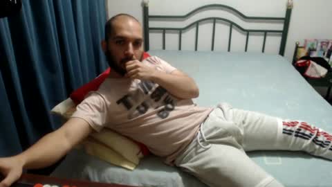 iwanturarse online show from June 22, 2026, 4:42 am