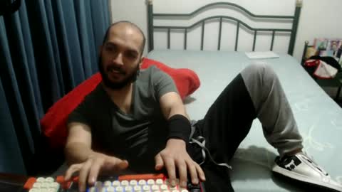 iwanturarse online show from June 29, 2026, 5:03 am