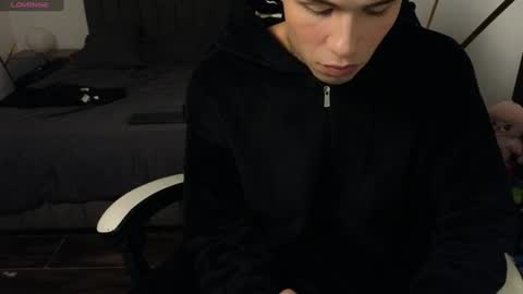 jack_dairo online show from June 19, 2026, 9:29 pm