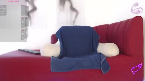 Snapshot of jack_hills2 chatting on April 23, 2026, 3:03 pm online show from April 23, 2026, 3:03 pm