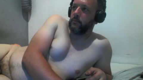 Snapshot of jackggj chatting on June 14, 2026, 8:11 pm jackggj online show from June 14, 2026, 8:11 pm