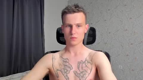 Nikolay online show from June 16, 2026, 10:12 pm