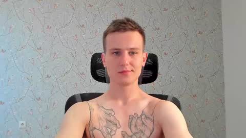Nikolay online show from June 19, 2026, 4:06 am