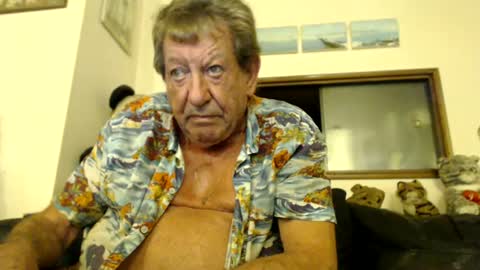 Jacques online show from August 3, 2026, 3:05 am