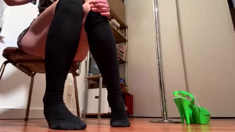 Snapshot of jada_lovelace chatting on January 18, 2025, 12:24 am JL online show from January 18, 2025, 12:24 am