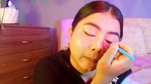 Snapshot of jade_brunnette chatting on July 9, 2026, 8:24 pm Jade Brunete online show from July 9, 2026, 8:24 pm