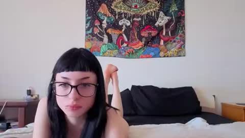 19y HORNY COUPLE online show from July 6, 2026, 11:18 am