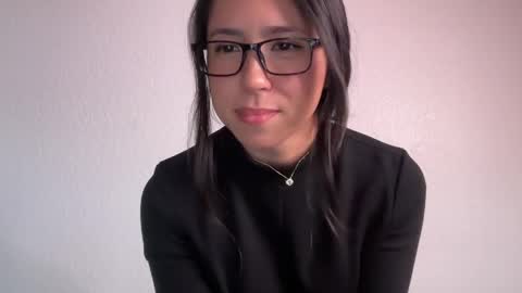Jade Love online show from May 13, 2026, 7:55 pm