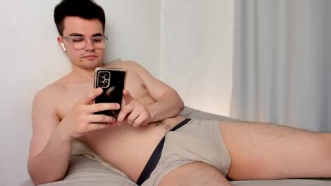 Hey there Im Jame online show from May 1, 2026, 12:43 pm