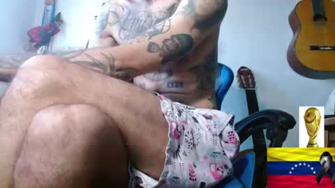 Snapshot of jammes_owen chatting on June 27, 2026, 7:52 pm Jammes. online show from June 27, 2026, 7:52 pm