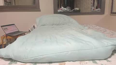 Bootyshows online show from August 5, 2026, 10:51 am