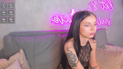 Eva online show from December 14, 2025, 9:03 am