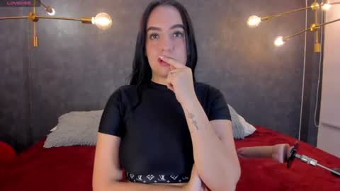 JAZLIN ANGELS online show from June 25, 2026, 6:51 am