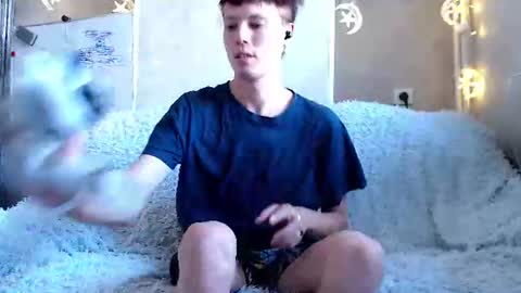 Angel online show from June 10, 2026, 9:41 am