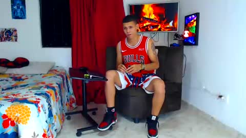 jeffer21_hot online show from June 22, 2026, 12:13 am