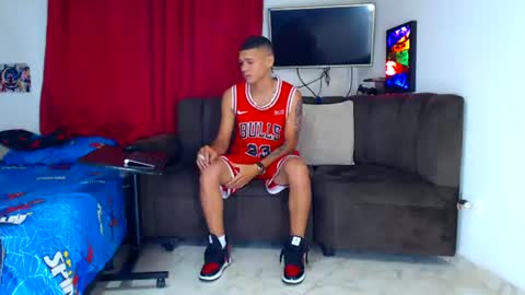 jeffer21_hot online show from July 25, 2026, 5:27 am