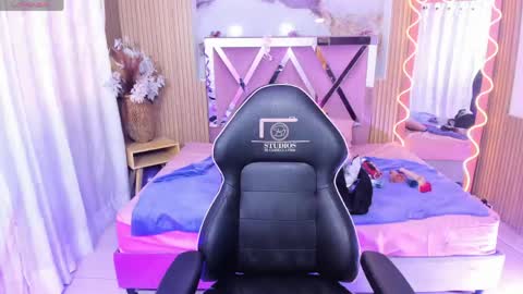 Snapshot of jenna_tay1 chatting on May 9, 2026, 7:52 pm jenna_tay1 online show from May 9, 2026, 7:52 pm