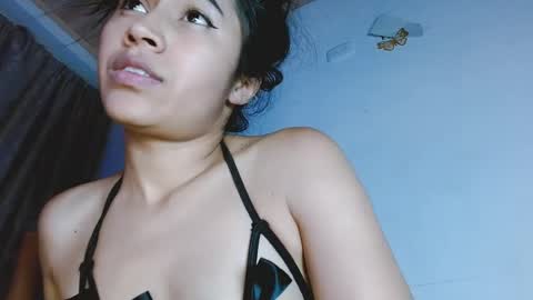 jenner_lena online show from June 12, 2026, 6:45 am