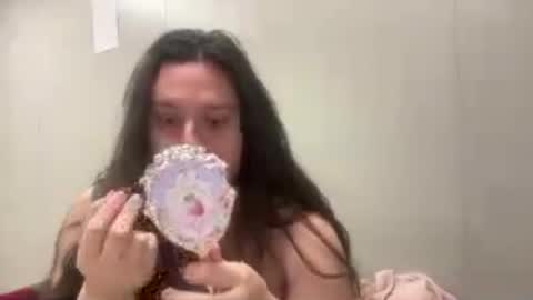 jennifer_robbie online show from July 3, 2026, 2:40 am