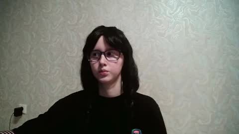 JennyOlset online show from February 20, 2025, 4:07 am