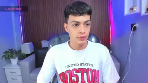 Snapshot of jeremias_1 chatting on August 3, 2026, 12:43 pm JEREMIAS online show from August 3, 2026, 12:43 pm