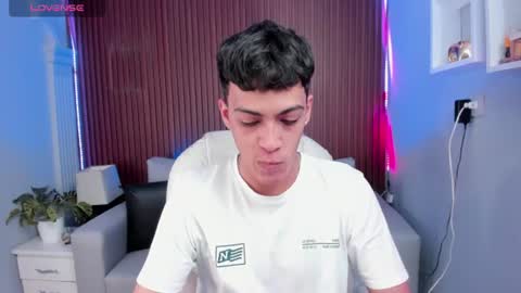 Snapshot of jeremias_1 chatting on August 5, 2026, 12:41 pm JEREMIAS online show from August 5, 2026, 12:41 pm
