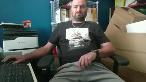 jerere2 online show from June 12, 2026, 5:34 pm