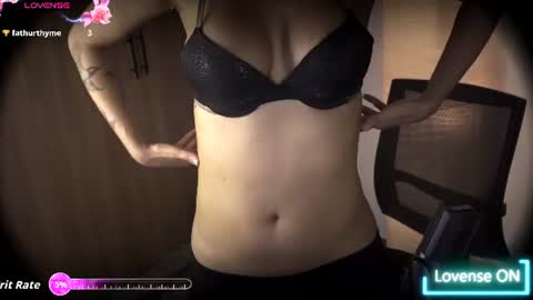 Jessica Gomez online show from July 14, 2026, 4:17 am