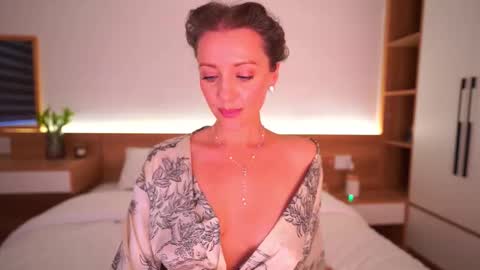 Jessica online show from September 20, 2025, 9:21 am