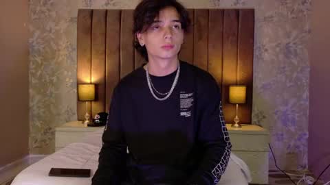 Jessy online show from June 24, 2026, 7:57 pm