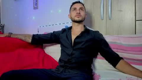 jhonny online show from June 17, 2026, 6:53 pm