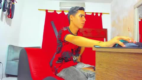 Jhonny online show from January 29, 2025, 2:51 am
