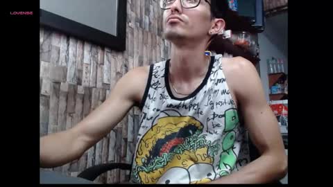 jhosuamoore2 online show from April 30, 2026, 9:52 pm