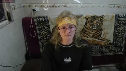 Snapshot of jinnbook chatting on July 28, 2026, 2:13 pm JinnBook online show from July 28, 2026, 2:13 pm