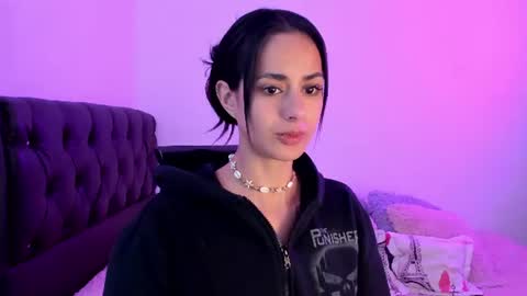 Snapshot of jinx__1 chatting on July 20, 2026, 4:05 am Jinx online show from July 20, 2026, 4:05 am