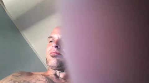 jjhotness88 online show from July 17, 2026, 8:32 am