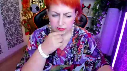 Joana online show from July 4, 2026, 8:20 am