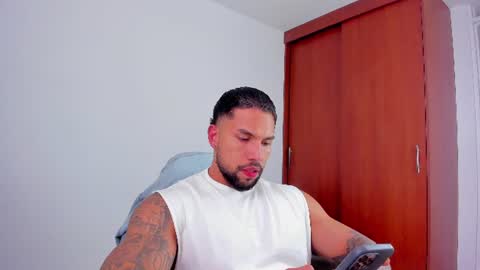 joe_esthetic online show from June 8, 2026, 8:31 pm