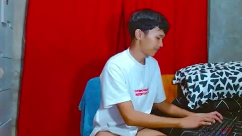 Snapshot of john_zacharyxx chatting on July 6, 2026, 8:22 am JohnXxx online show from July 6, 2026, 8:22 am