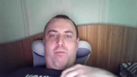 johnoreon online show from August 3, 2026, 6:23 am