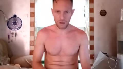 jojo19844 online show from July 12, 2026, 8:49 am