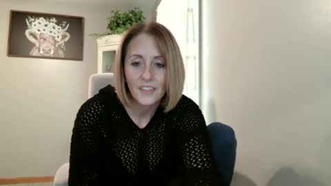 Snapshot of joliexx41 chatting on March 26, 2026, 1:28 pm Jolie online show from March 26, 2026, 1:28 pm
