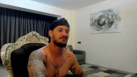jonnyporn1 online show from June 13, 2026, 9:35 pm