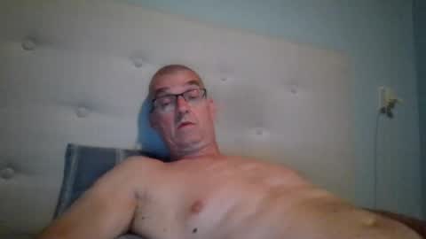 josvenithijs online show from August 8, 2026, 10:34 pm