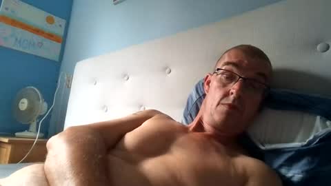 josvenithijs online show from August 9, 2026, 2:44 pm