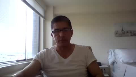 juanearth1 online show from July 29, 2026, 6:28 pm